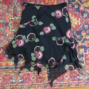 Beautiful flowing floral Benetton skirt